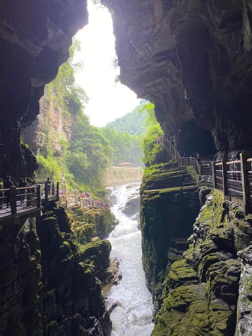 利川旅游-利川旅游必去十大景点