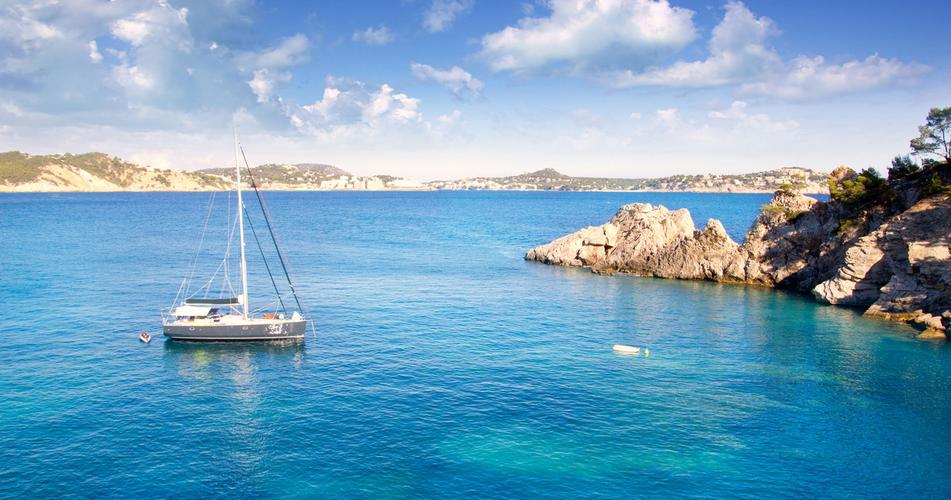 去希腊旅游坐船多久合适-去希腊玩一趟多少钱