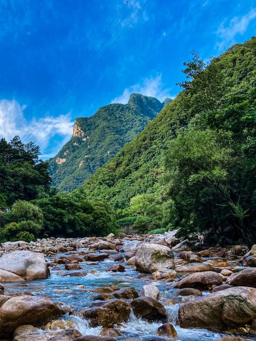 秦岭旅游排队时间多久合适-秦岭旅游地