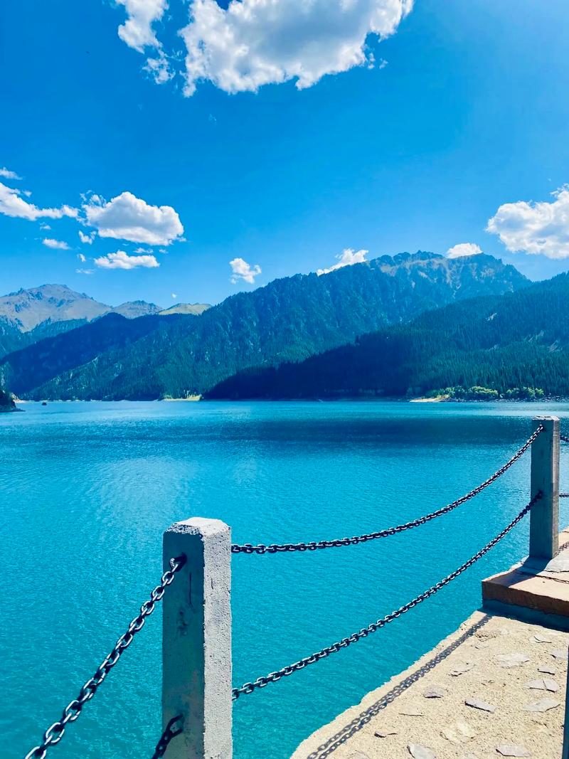 天山天池旅游时间多久合适-天山天池旅游时间多久合适呢